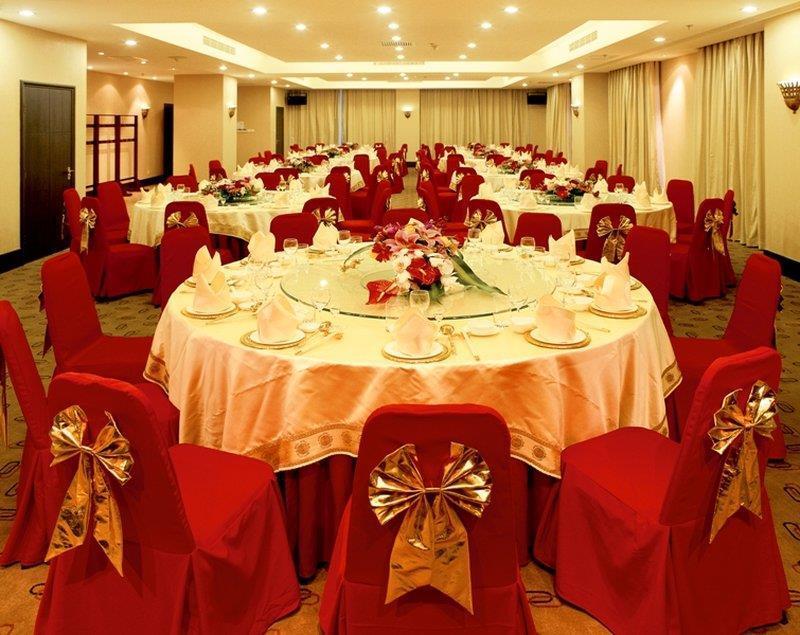 فندق فندق جراند ميركيور بكين دونجتشينج المطعم الصورة
